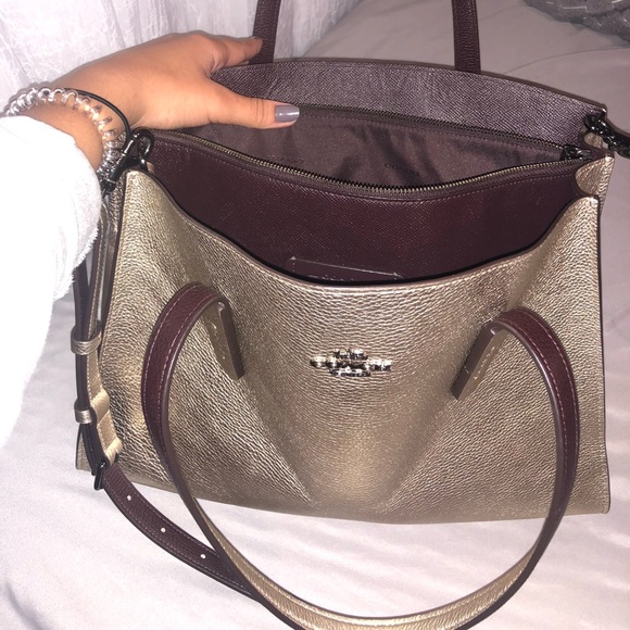 metallic COACH purse - Picture 2 of 8